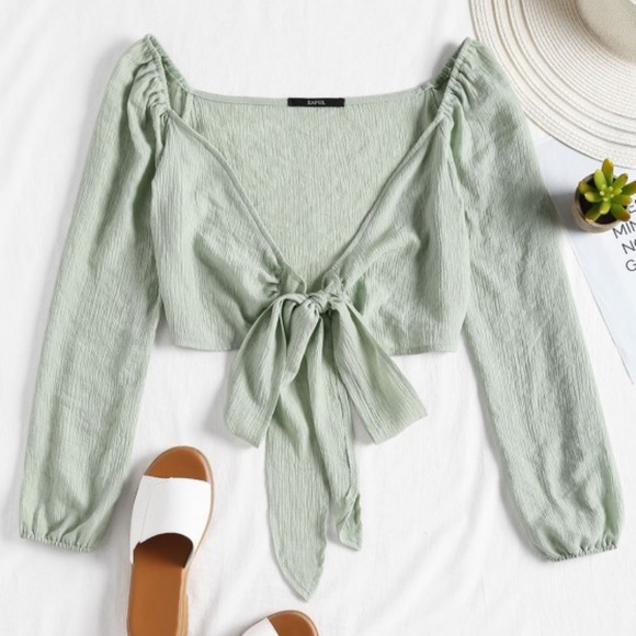 Zaful Tops - OFF THE SHOULDER TIE FRONT LONG SLEEVE CROP TOP